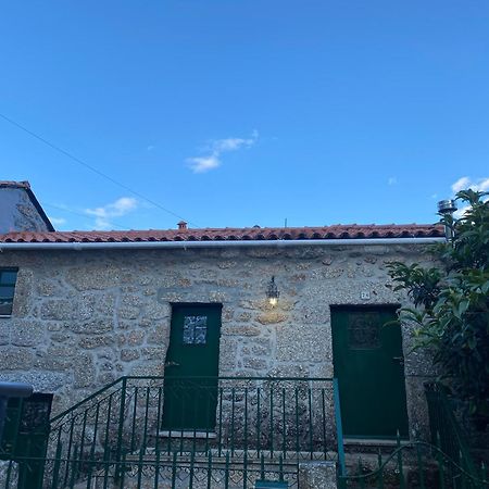 Casa Araujo de Sousa - Near Gerês Natural Park Terras de Bouro Exterior foto