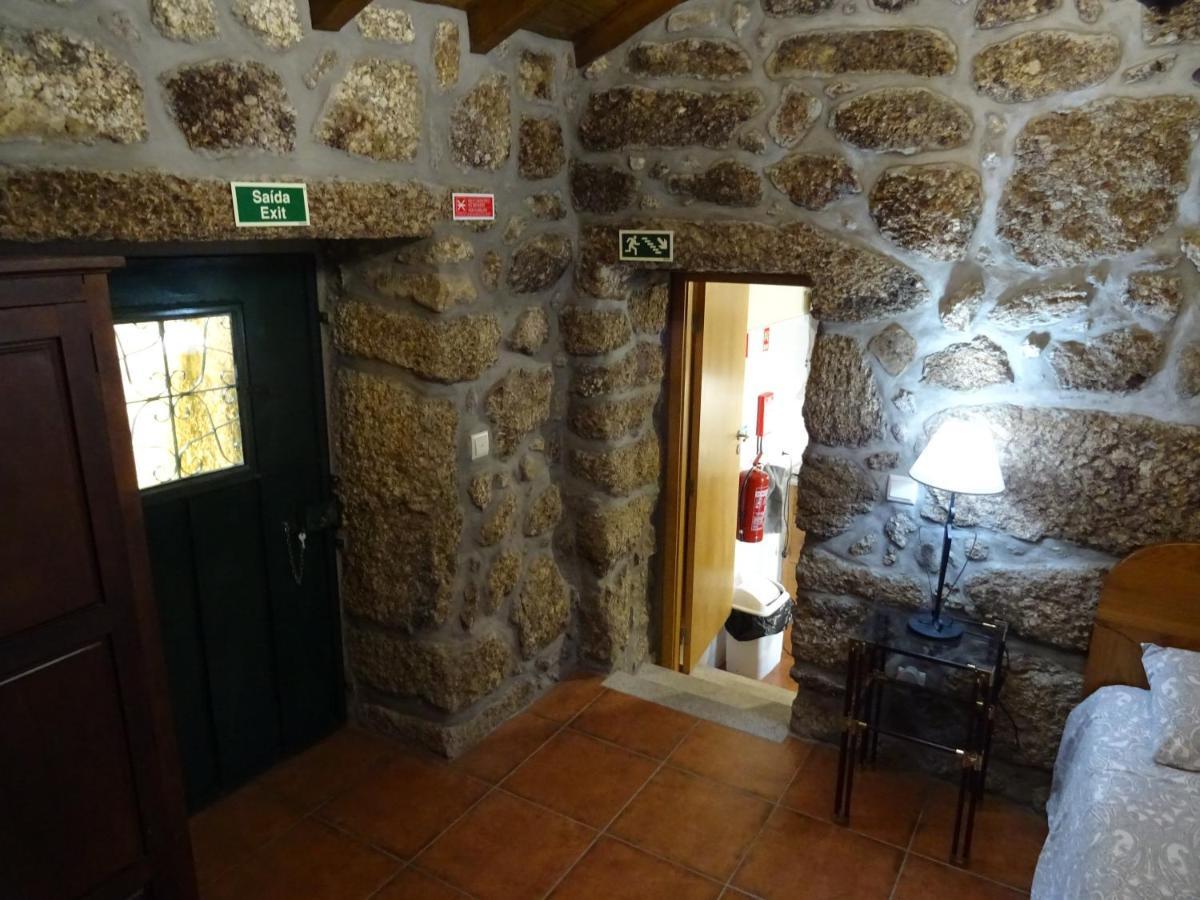 Casa Araujo de Sousa - Near Gerês Natural Park Terras de Bouro Exterior foto
