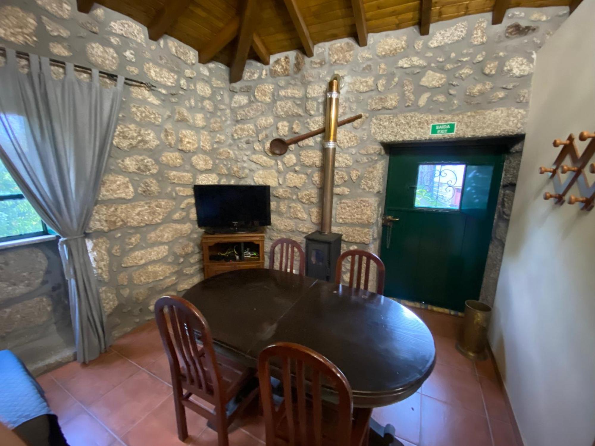 Casa Araujo de Sousa - Near Gerês Natural Park Terras de Bouro Exterior foto